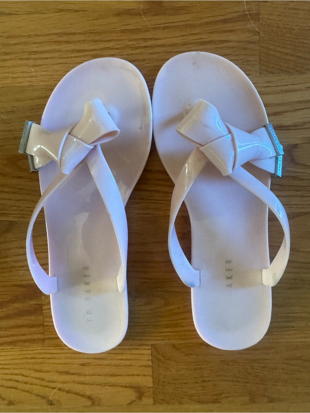 Ted Baker Light Pink Patent Bow Toe-Post Sandals